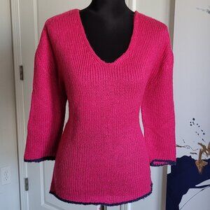 Stunning Fuchsia Pink and Navy Trim med knit long-sleeve sweater New w/o t